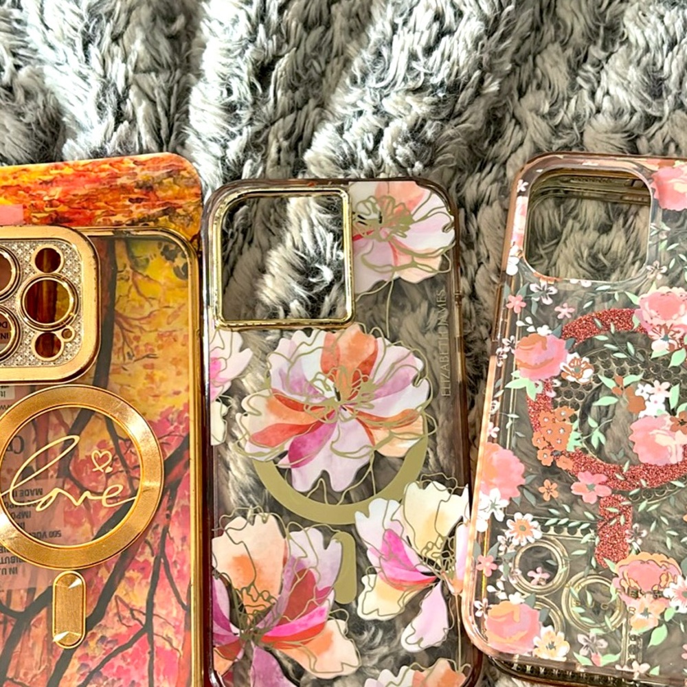 These phones are colorfully new without tags and are so cute for the summer